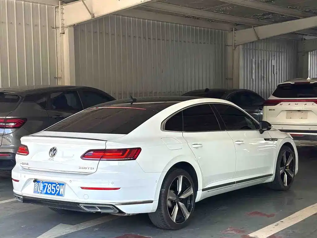 Volkswagen CC — миниатюра 2