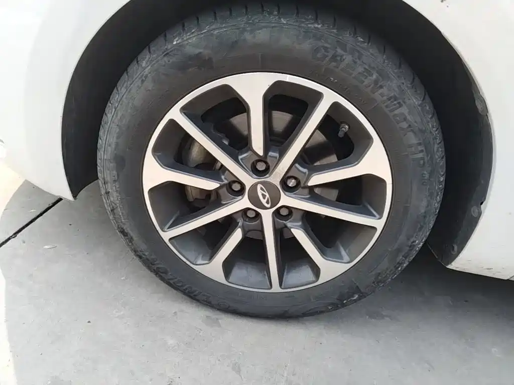 Chery Arrizo 5 — миниатюра 23