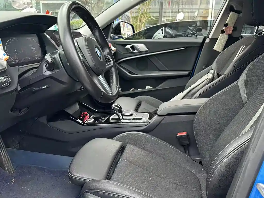 BMW 2 Series (Import) — миниатюра 3