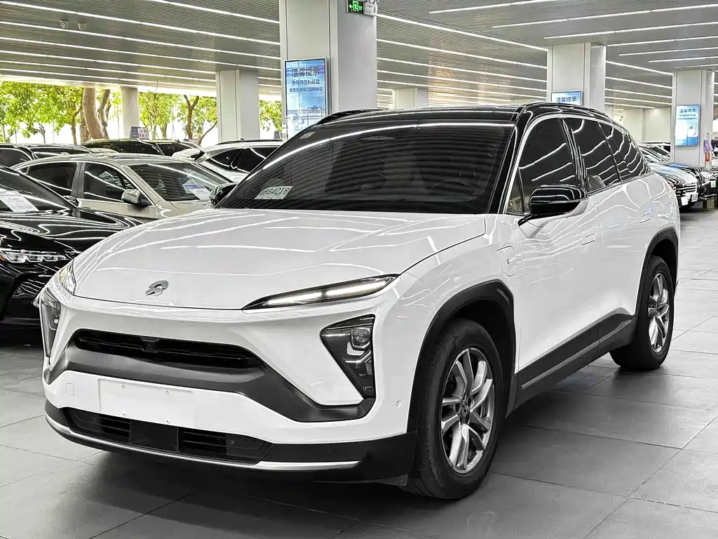 NIO ES6