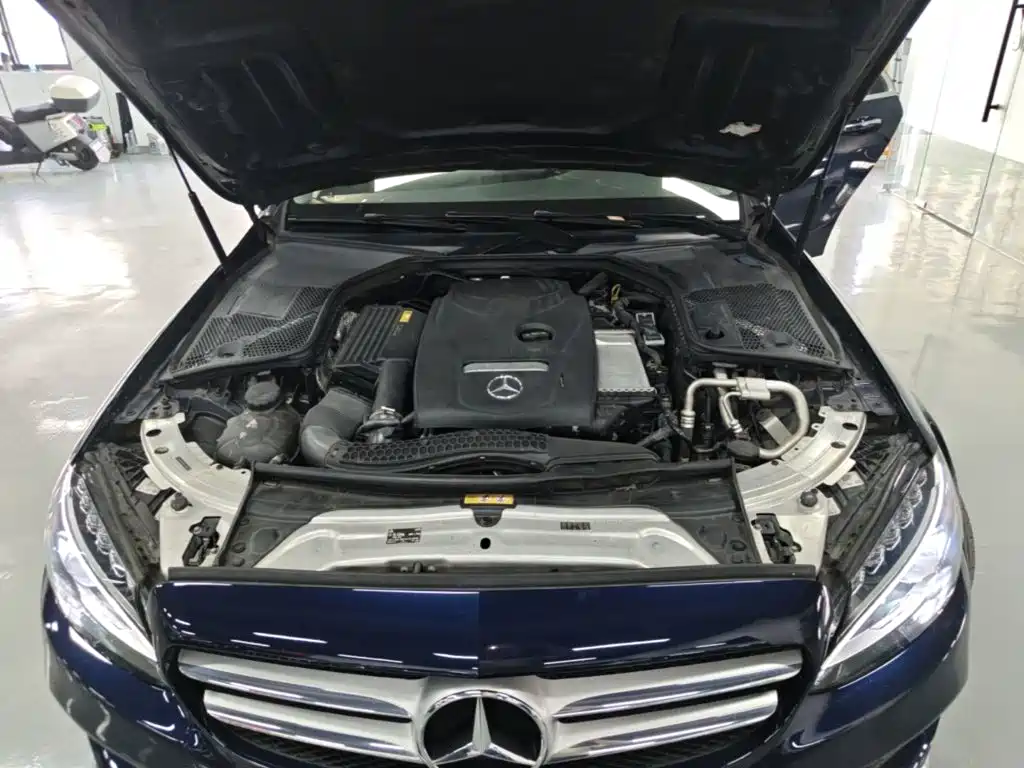 Mercedes-Benz C-Class — миниатюра 20