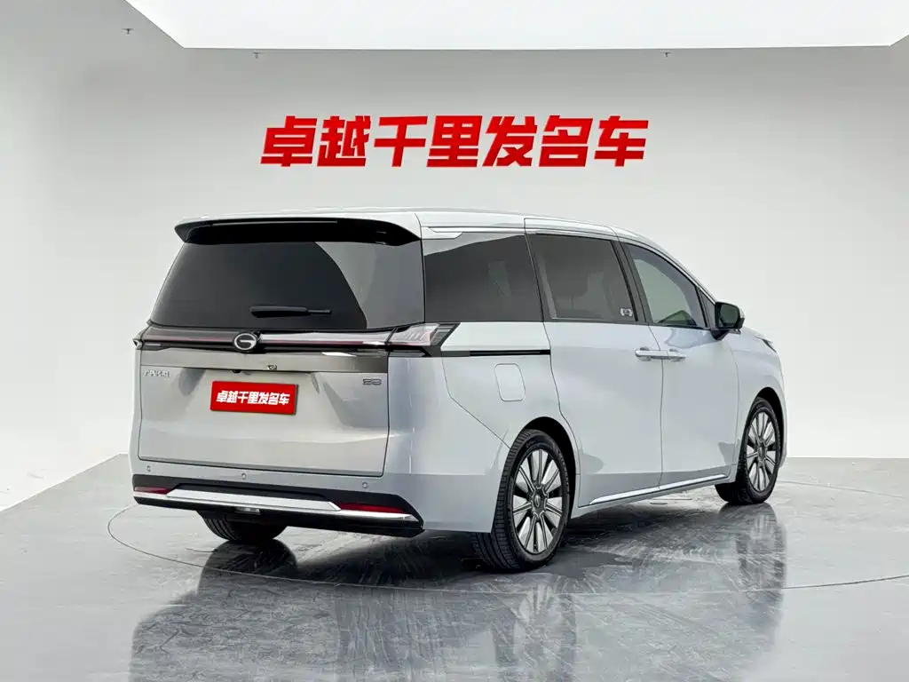 GAC Motor 传祺E8 PHEV — миниатюра 8