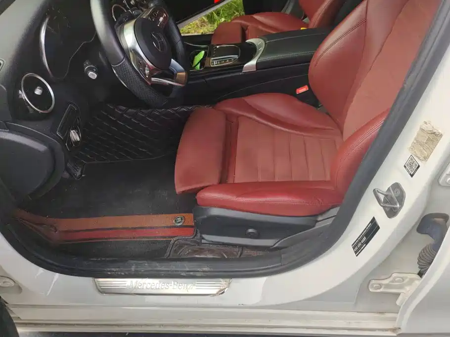 Mercedes-Benz C-Class — миниатюра 9