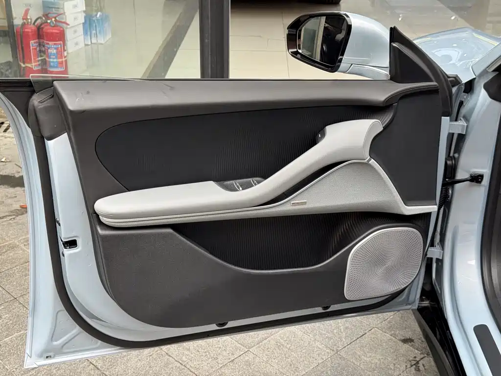 NIO ET5T — миниатюра 16