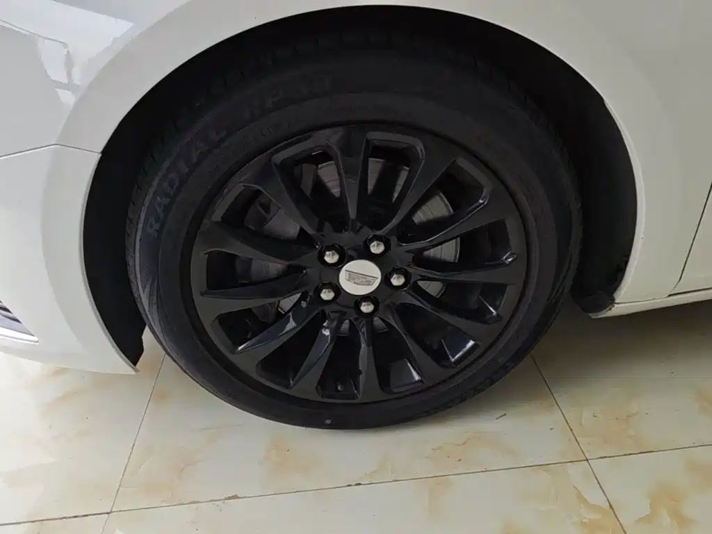 Cadillac XTS — миниатюра 23