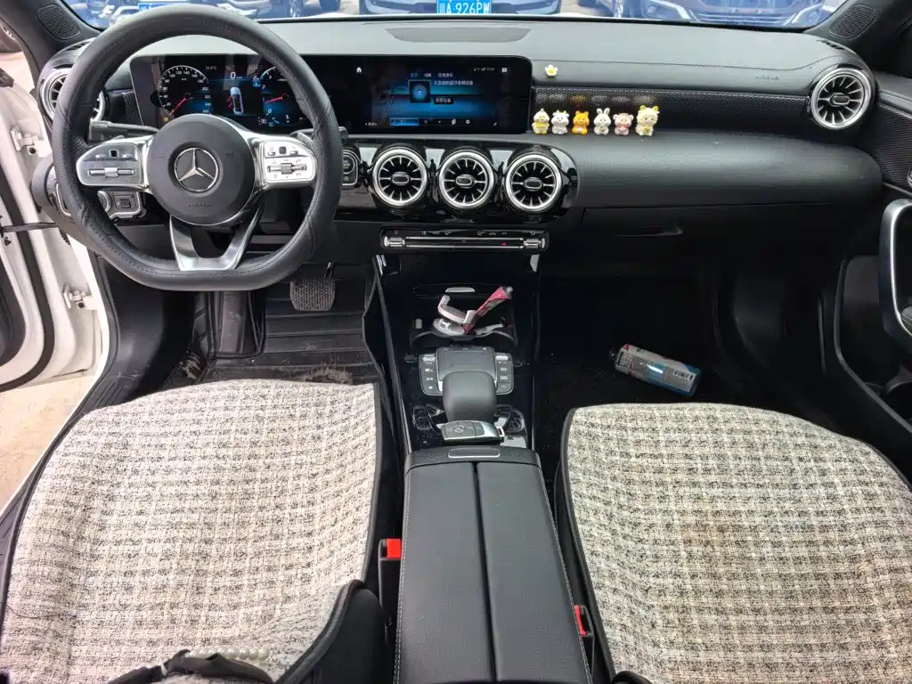 Mercedes-Benz A-Class — миниатюра 10