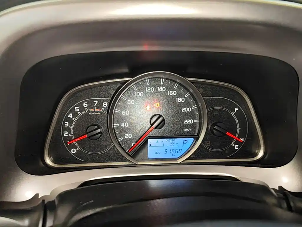 Toyota RAV4 — миниатюра 12