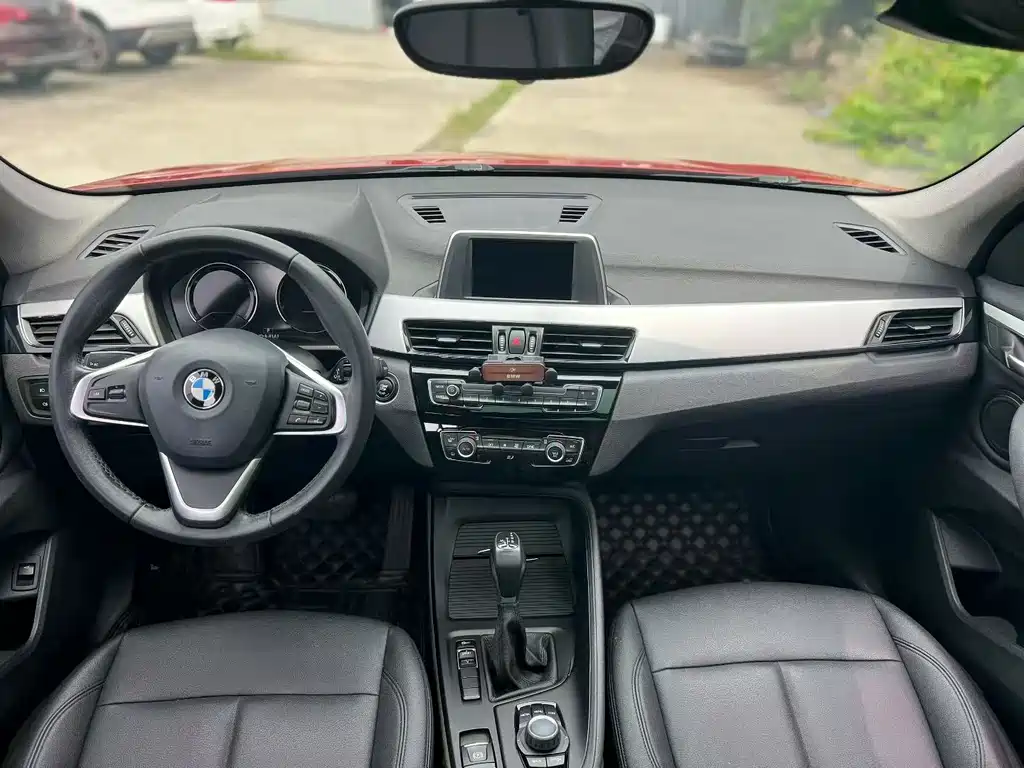 BMW X1 — миниатюра 6