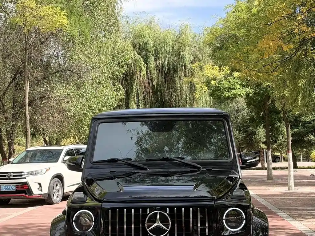 Mercedes-Benz G-Class — миниатюра 2
