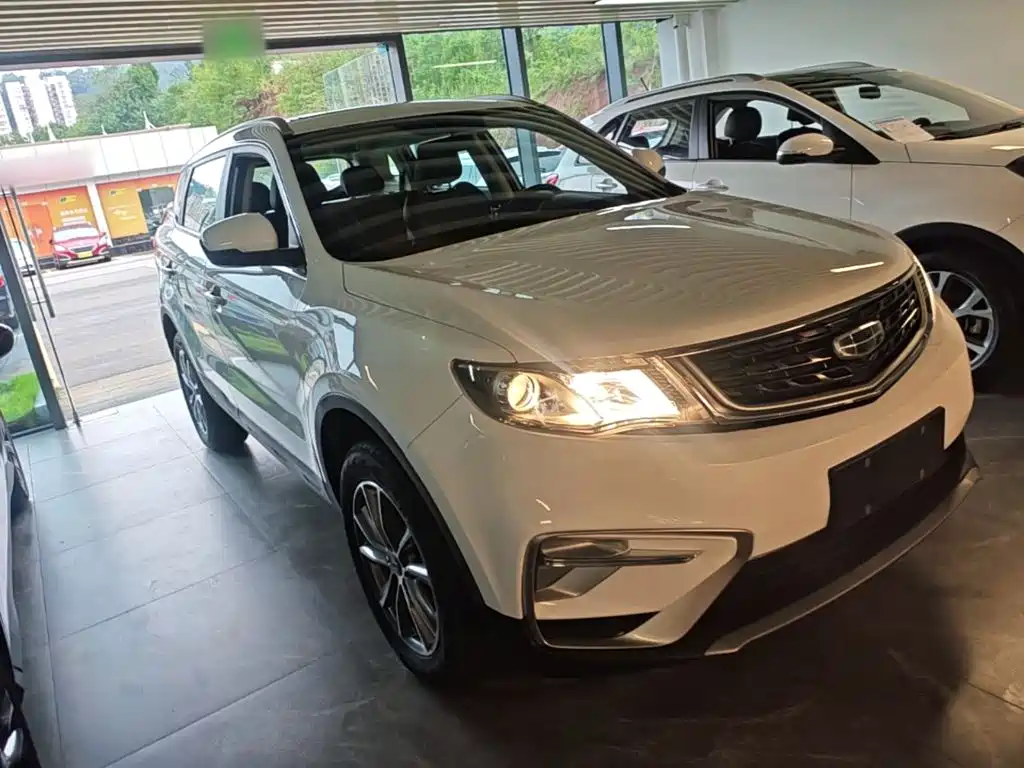 Geely Boyue — миниатюра 4