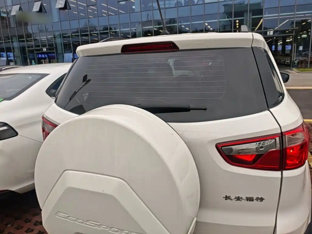 Ford Ecosport — миниатюра 6