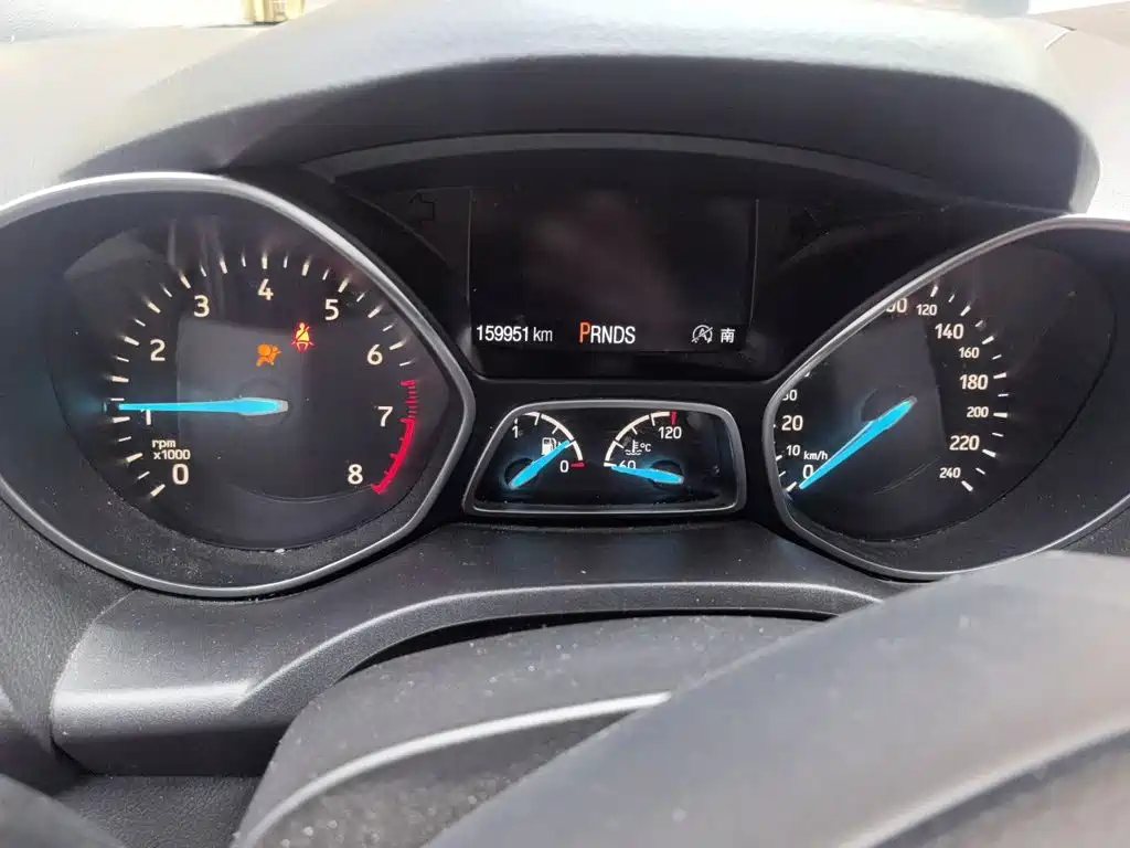 Ford Kuga — миниатюра 8