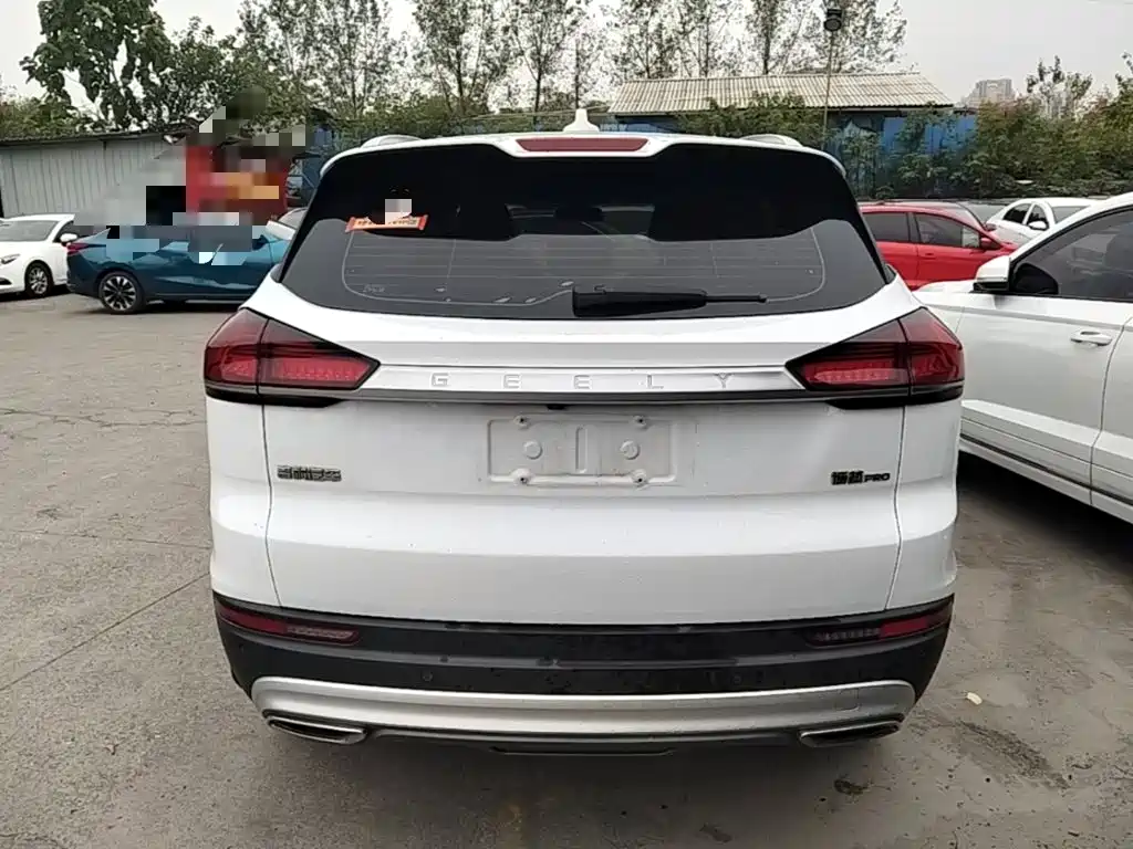 Geely Boyue — миниатюра 6