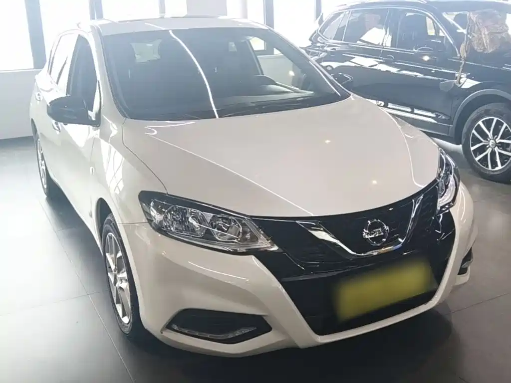 Nissan Tiida 2024 1.6L CVT