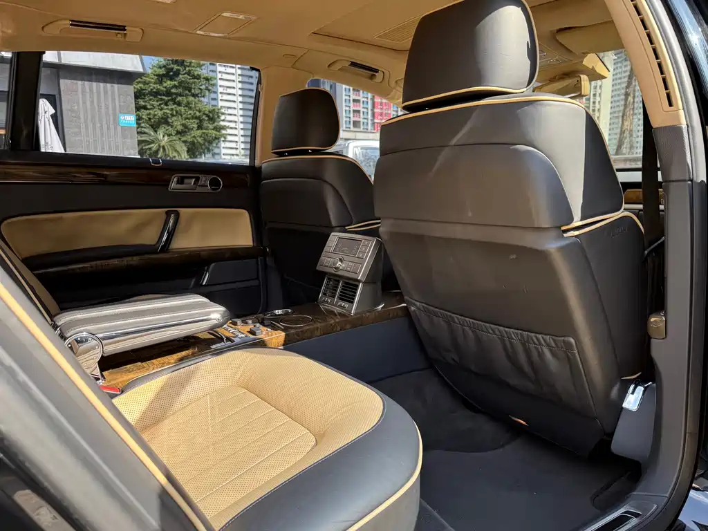 Volkswagen Phaeton — миниатюра 8