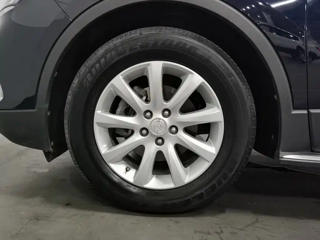 Buick Envision Plus — миниатюра 17