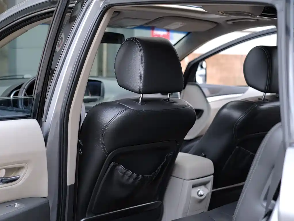 Subaru Tribeca — миниатюра 24