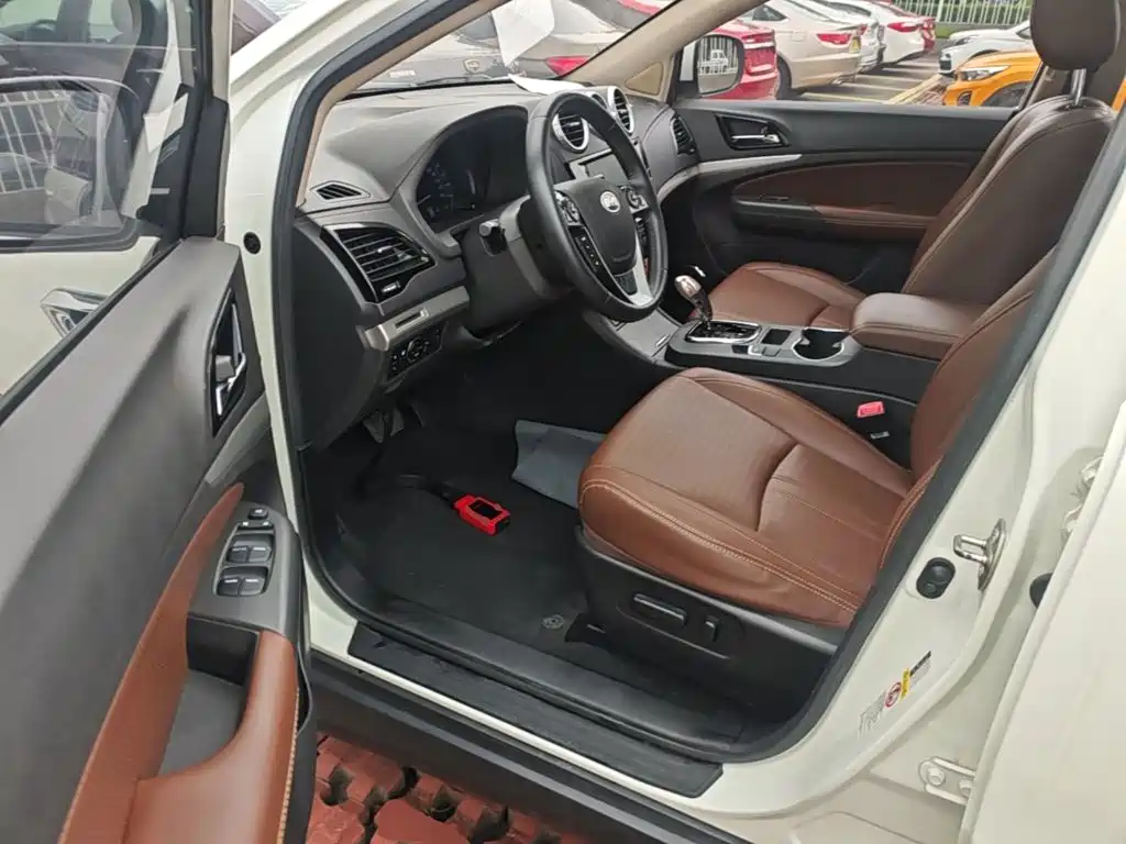 BYD S7 — миниатюра 16