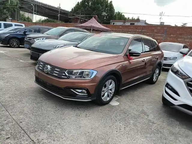 Volkswagen C-Trek