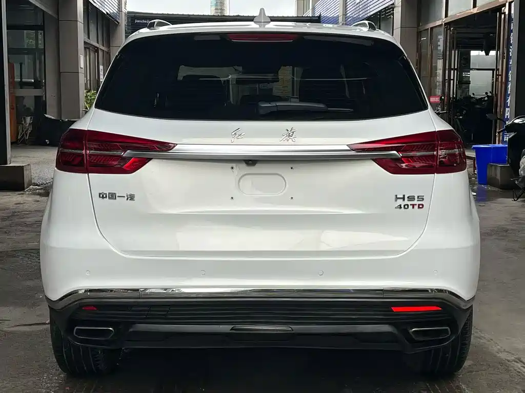 Hongqi Hongqi HS5 — миниатюра 4