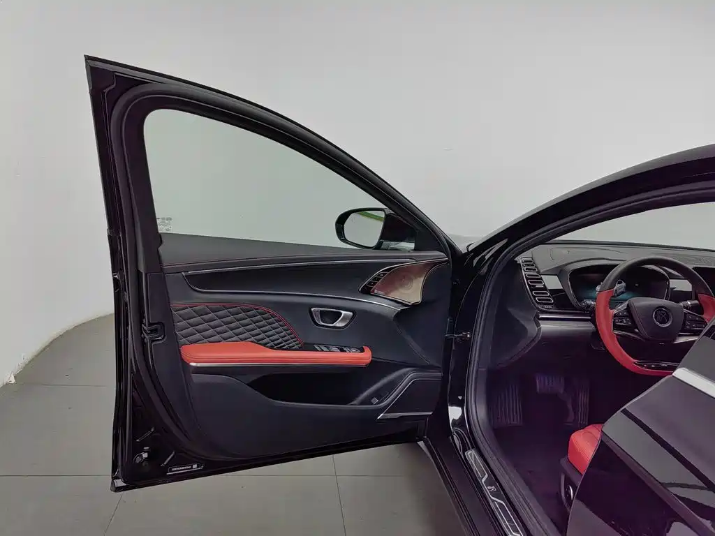 BYD Han 2020 EV Flagship
