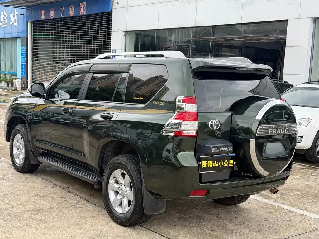 Toyota Prado (Import) 2.7L Auto Luxury Edition, фото 3