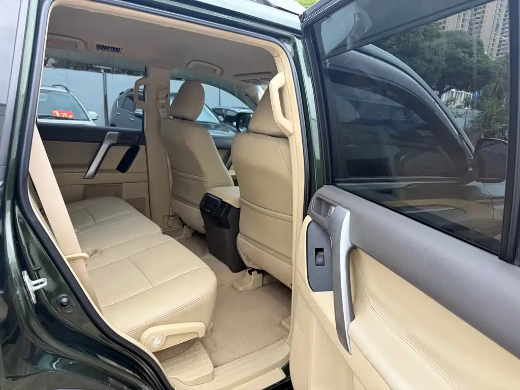 Toyota Prado (Import) 2.7L Auto Luxury Edition, фото 19