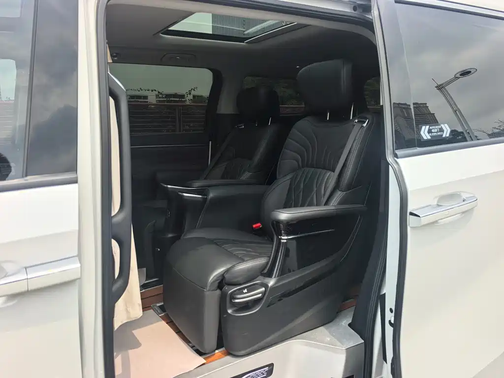 GAC Motor Trumpchi M8 — миниатюра 15