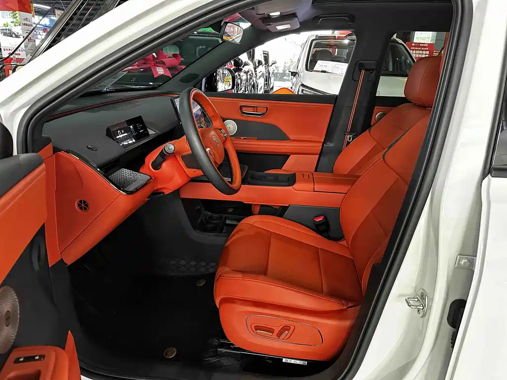 Toyota bZ3X — миниатюра 10