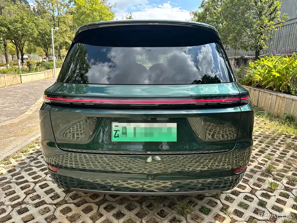 Li Auto Li L9 — миниатюра 5