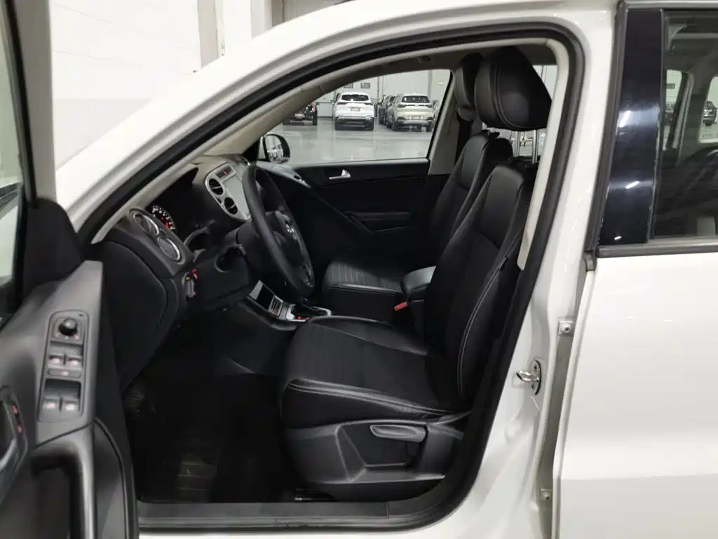 Volkswagen Tiguan — миниатюра 10