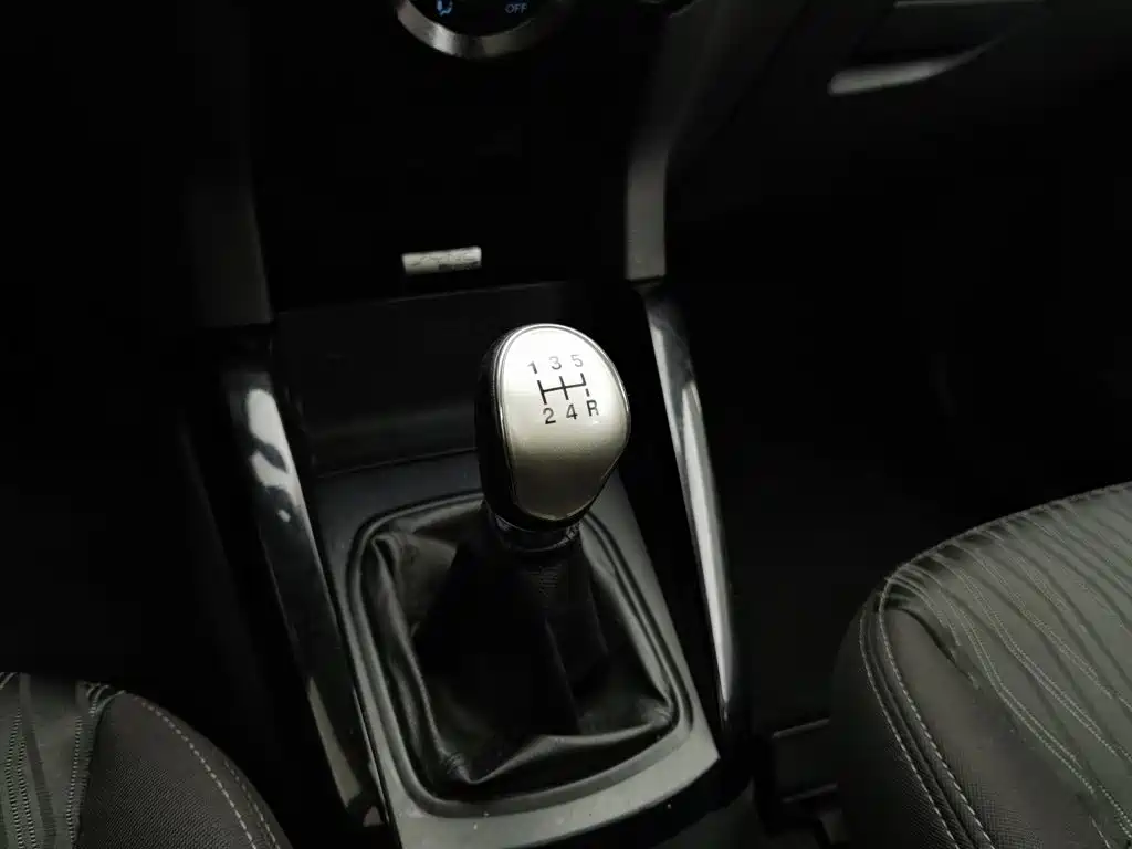 Ford Ecosport — миниатюра 13