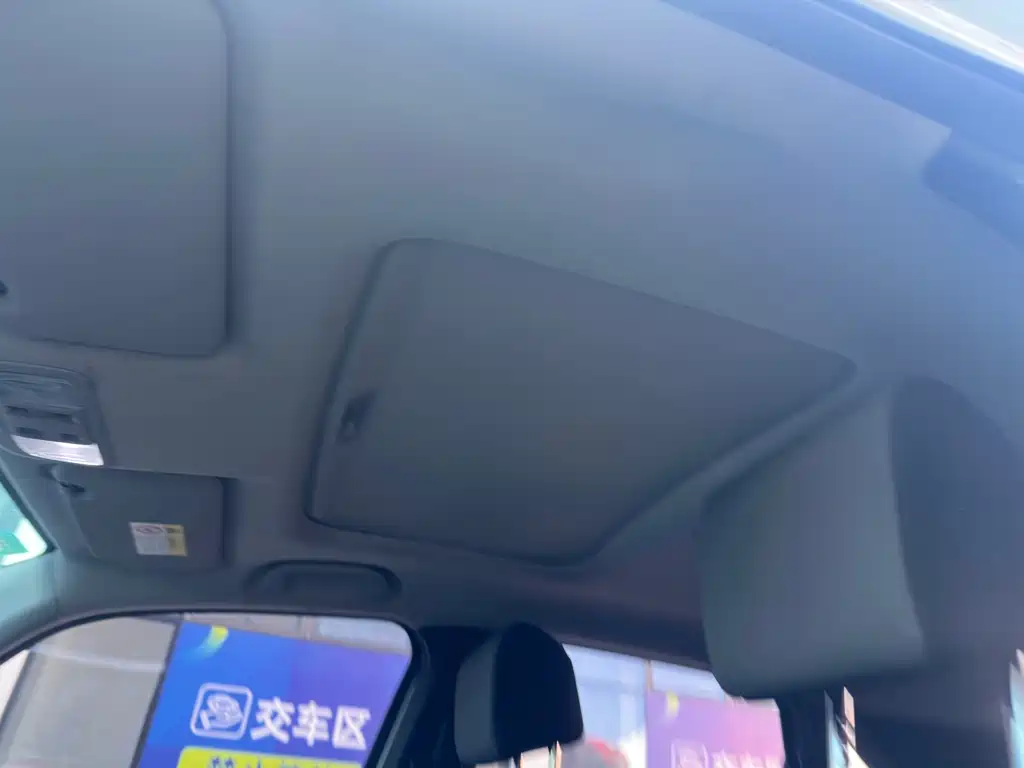Honda Fit — миниатюра 5