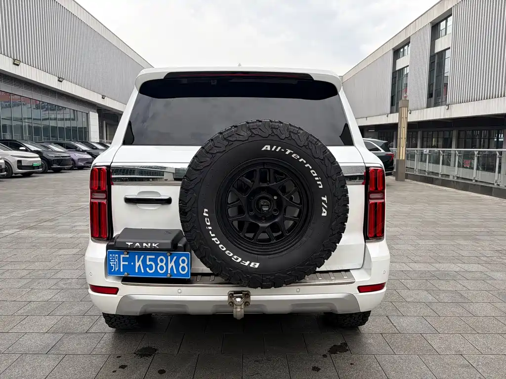 Tank 500 2022 3.0T Sport 5 мест