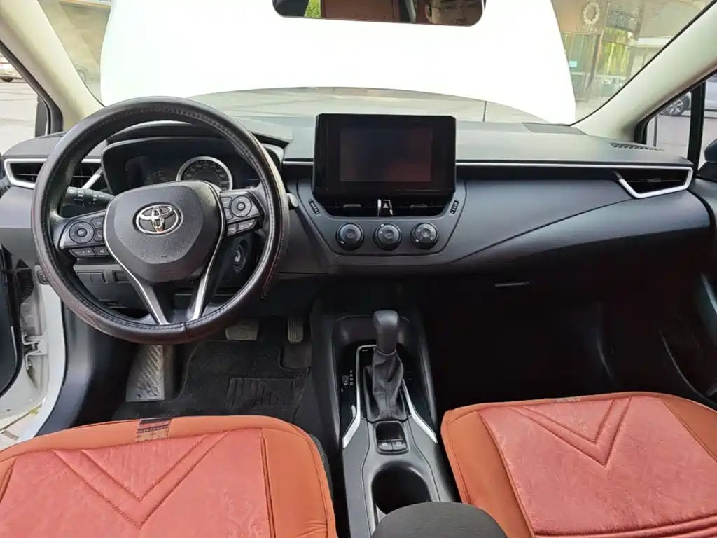 Toyota Corolla — миниатюра 5