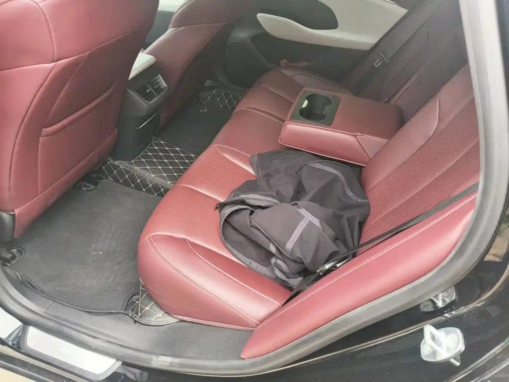 Buick LaCrosse — миниатюра 18