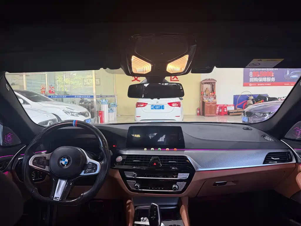 BMW 5 Series (Import) — миниатюра 6
