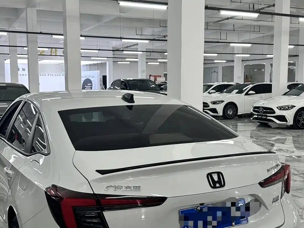 Honda Integra — миниатюра 10