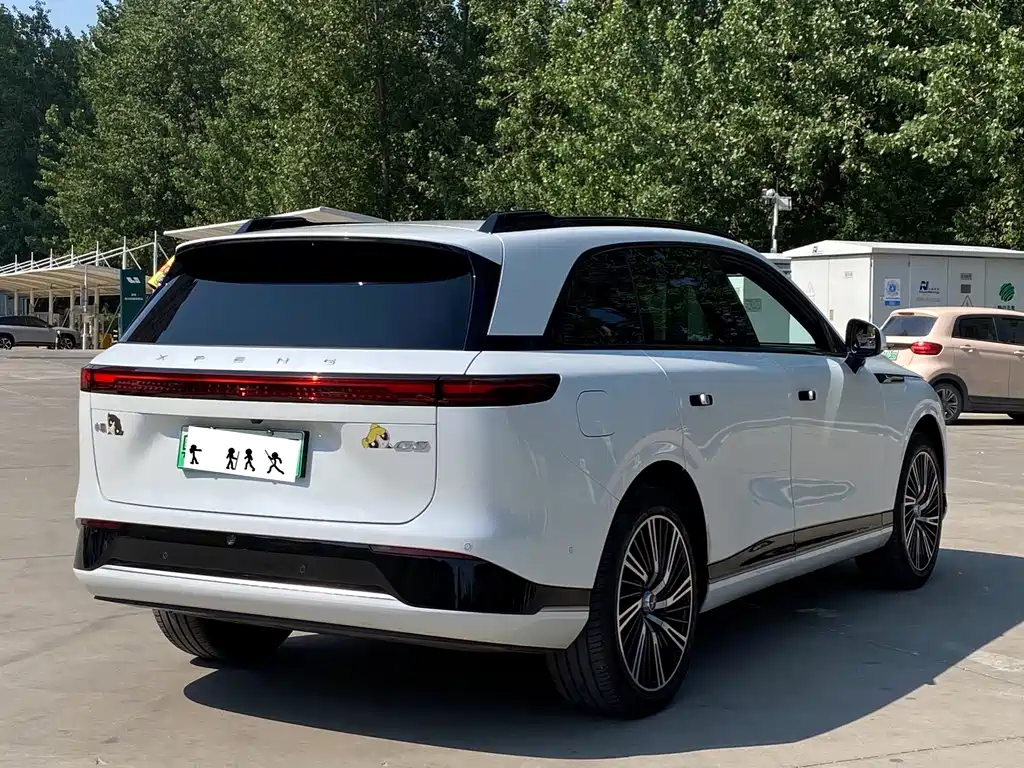 XPeng G9 — миниатюра 7