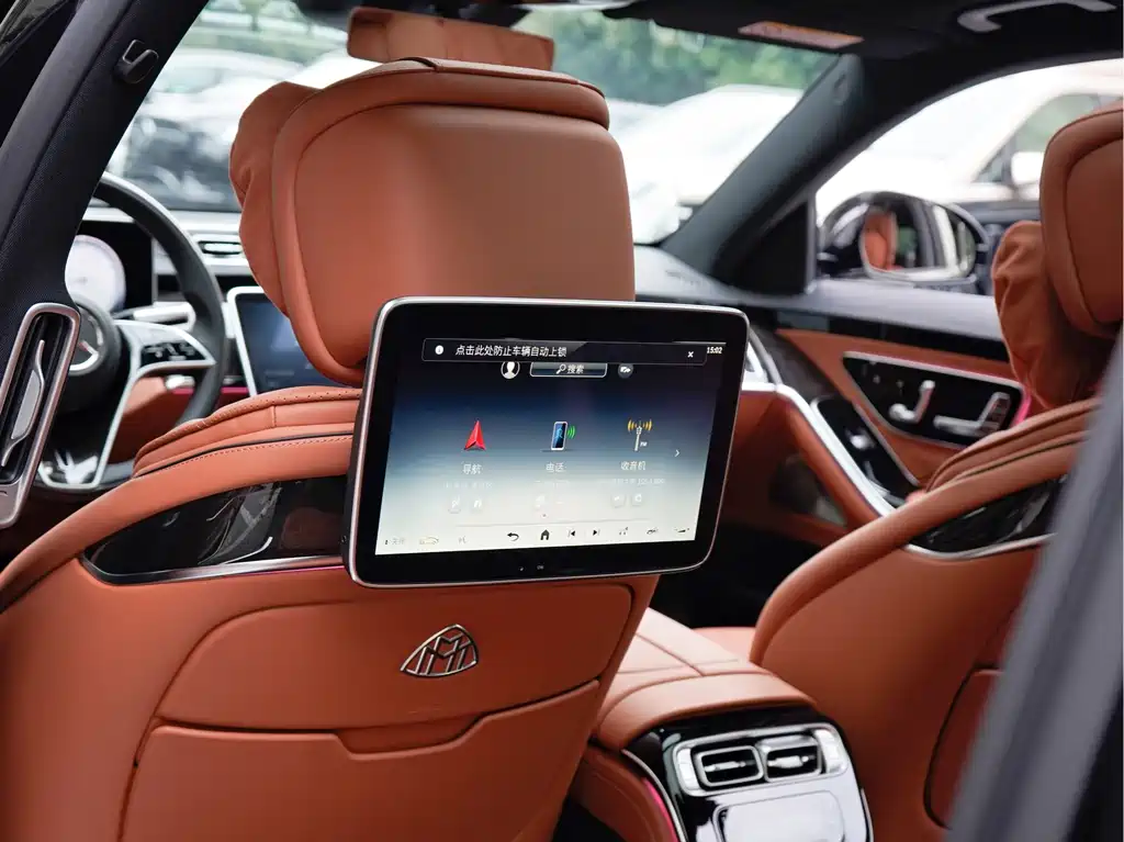 Mercedes-Benz S-Class — миниатюра 13