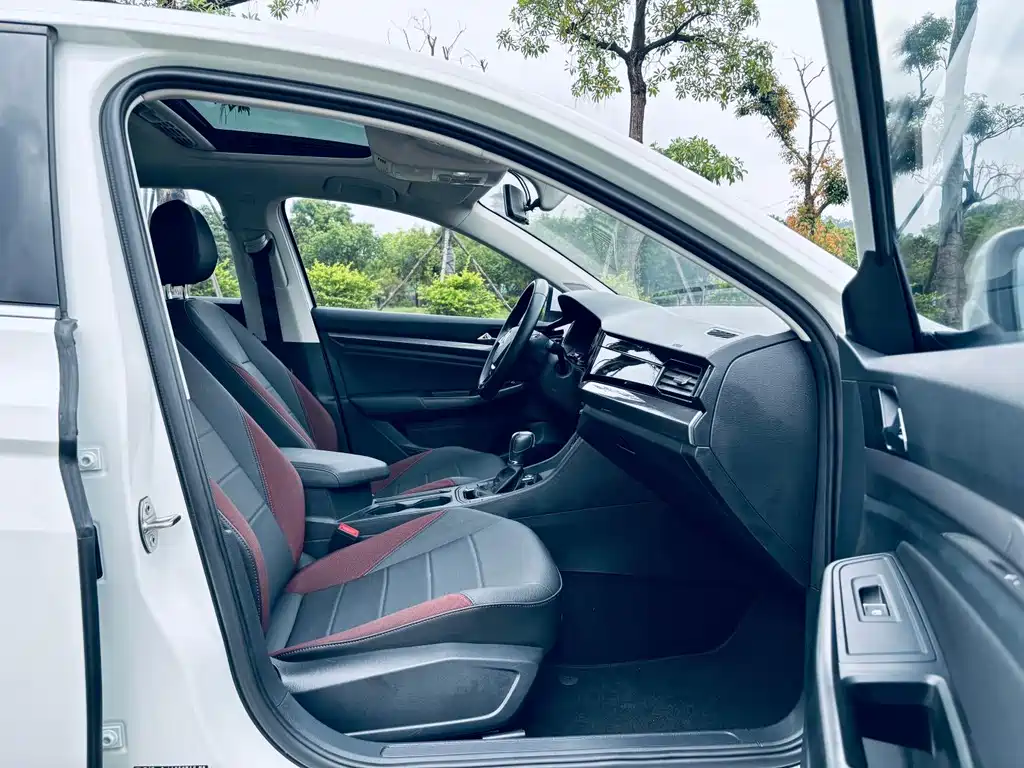 Volkswagen Bora 2021 280TSI DSG Elite Smart Connect