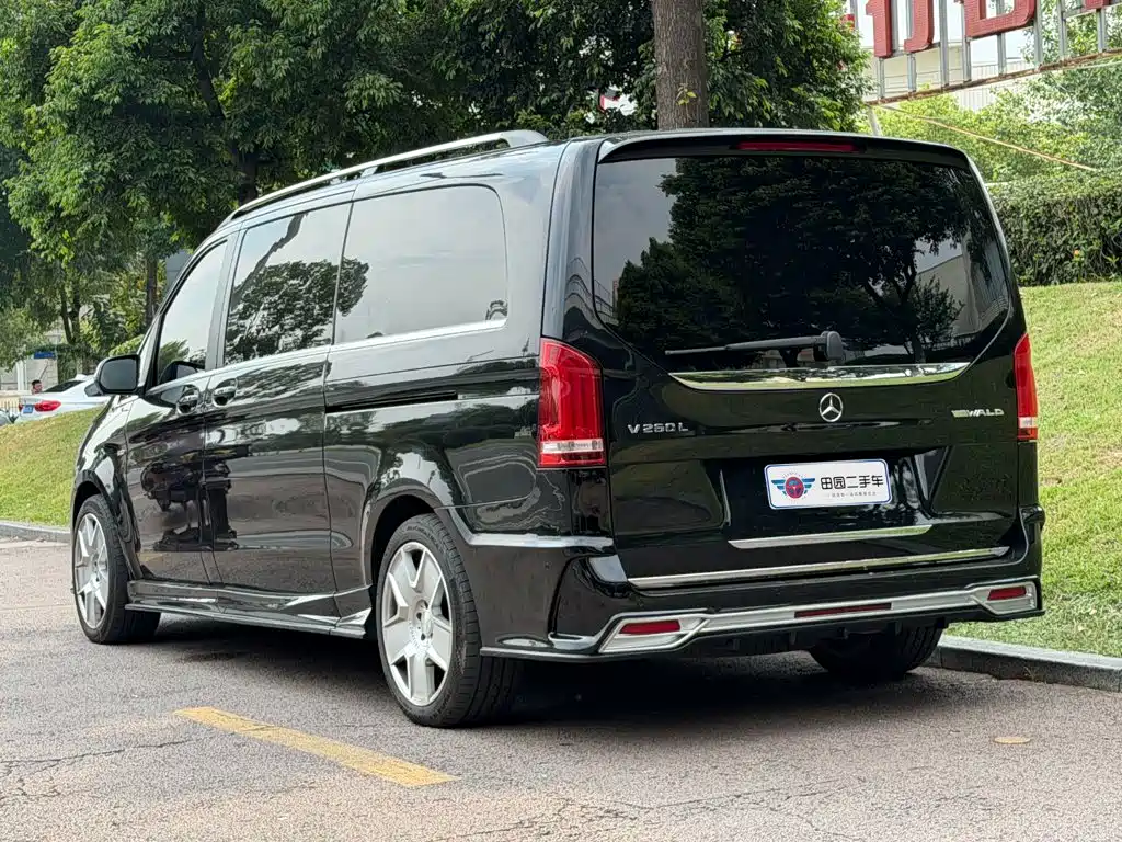 Mercedes-Benz V-Class — миниатюра 4
