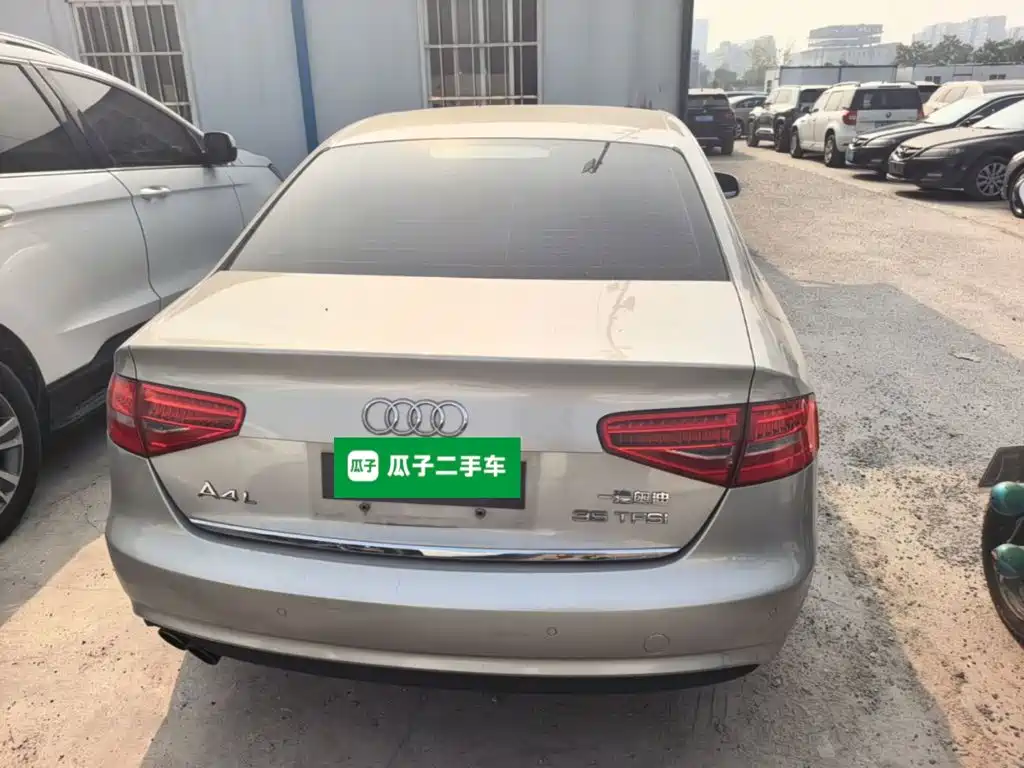 Audi A4L — миниатюра 6