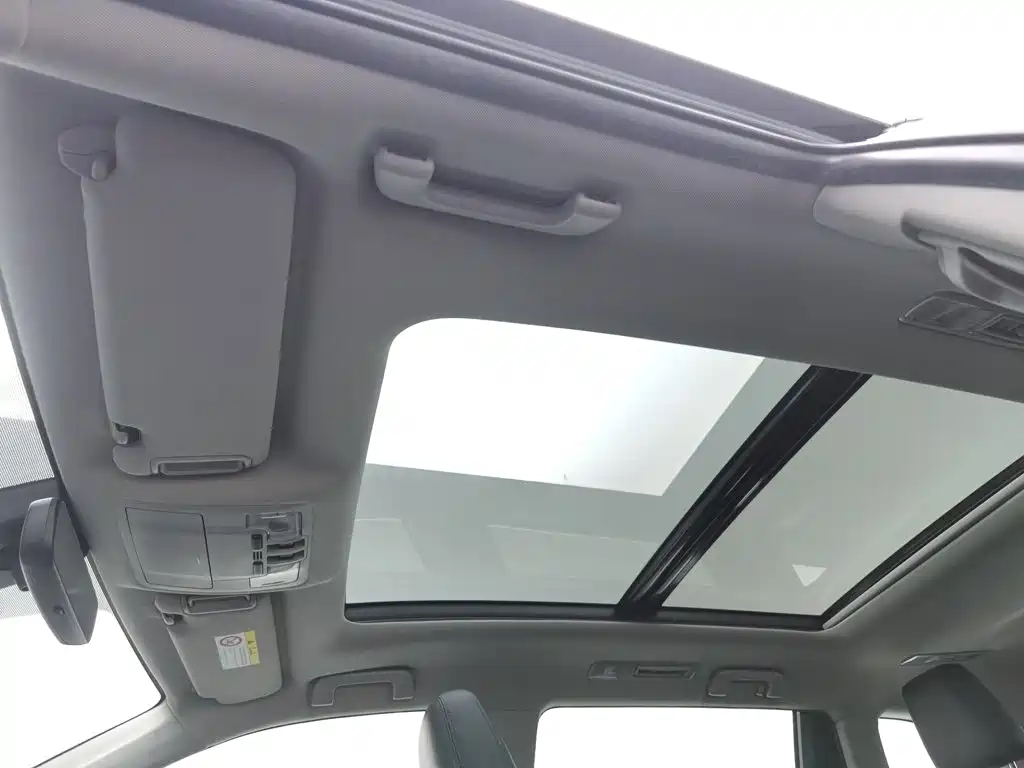 Toyota Highlander — миниатюра 14