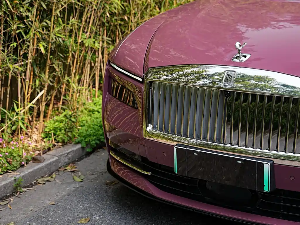 Rolls-Royce Phantom — миниатюра 7