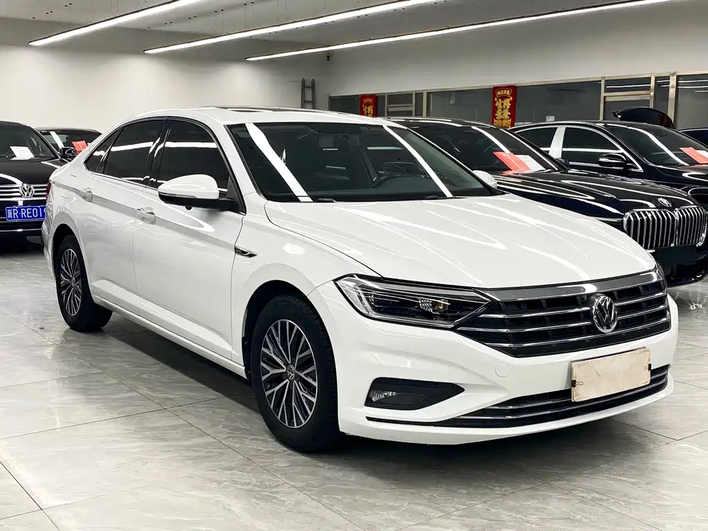 Volkswagen Sagitar — миниатюра 3