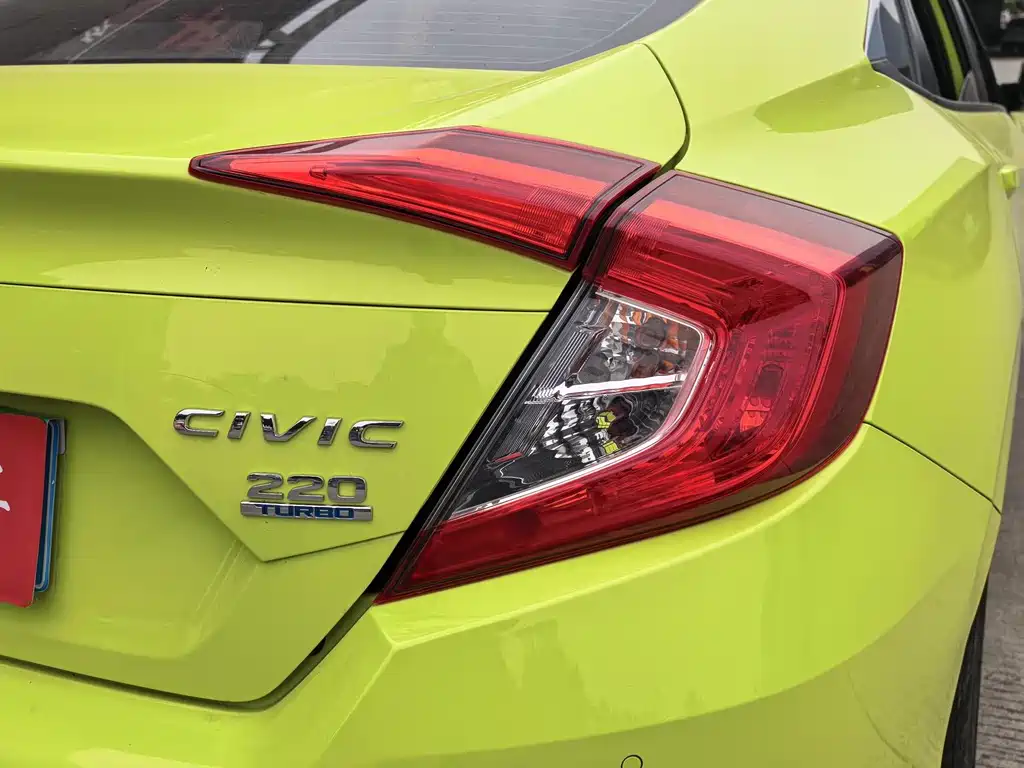 Honda Civic — миниатюра 15