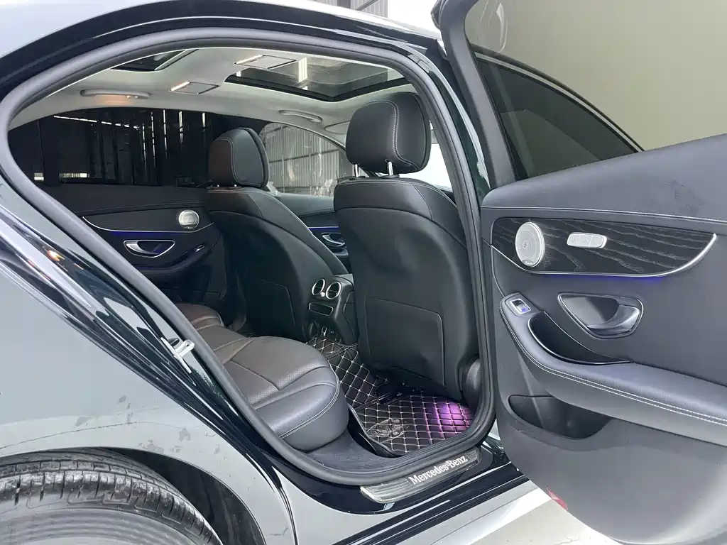 Mercedes-Benz C-Class — миниатюра 26