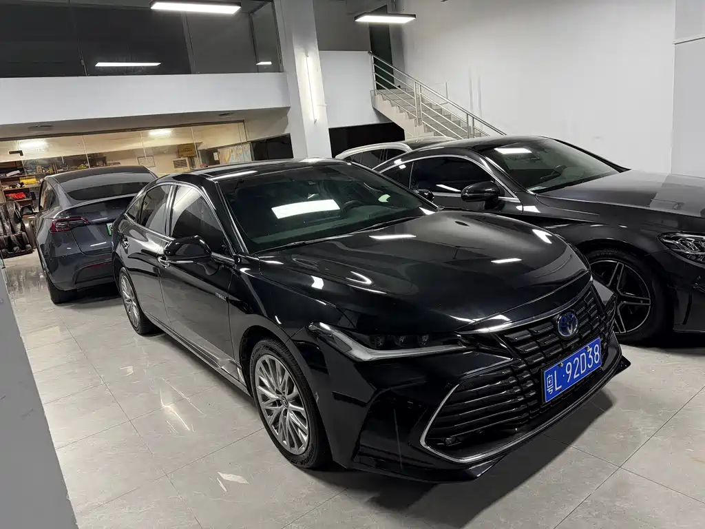 Toyota Avalon 2024 2.5L XLE Luxury
