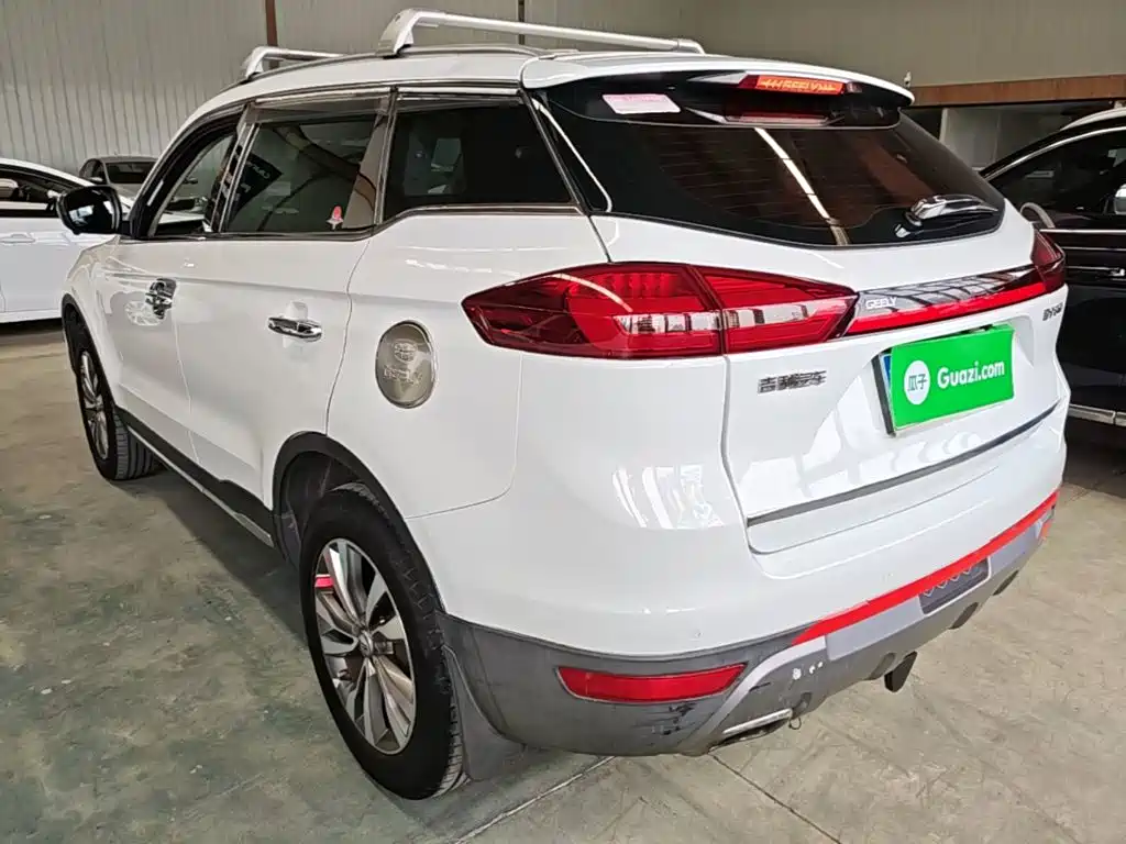 Geely Boyue — миниатюра 5